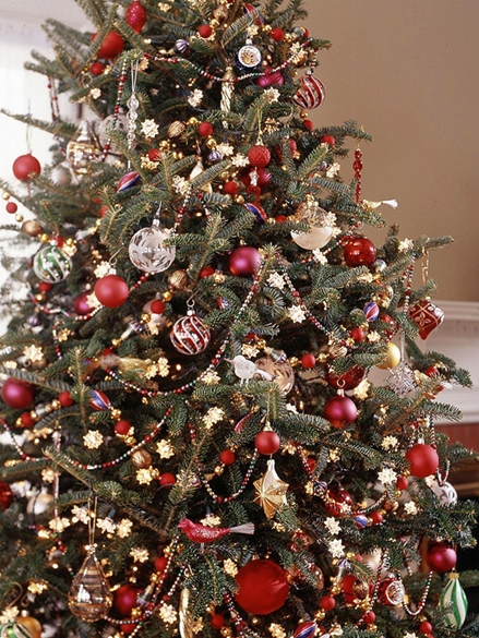 Những mẫu trang trí cây thông Noel ấn tượng cho mùa Giáng sinh - 6