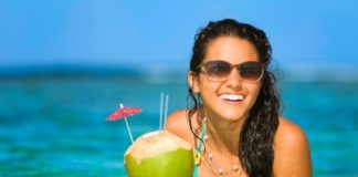 làm đẹp bằng nước dừa