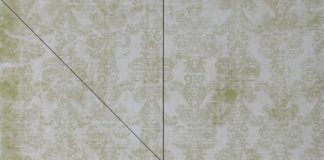 'Tư tình' gửi gắm thiệp Giáng sinh - 1