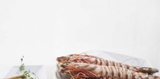 Tôm nướng muối giòn ngon lai rai ngày man mát-1