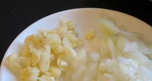 Cách làm cánh gà sốt tương cà cả nhà khen ngon 1