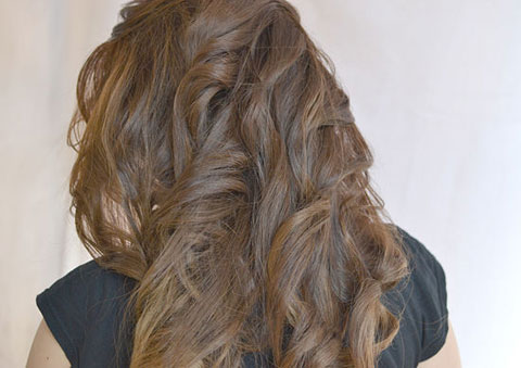 7 bước tự tạo mái tóc xoăn quyến rũ - 3