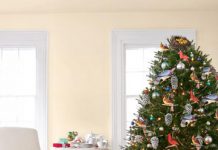 Trang trí cây thông Noel thật lấp lánh 1