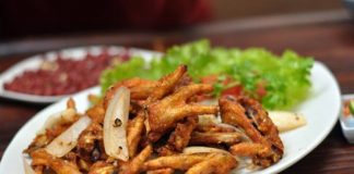 Cách làm chân gà nướng ngon 0