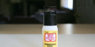 Vòng cổ vintage với chân dung 