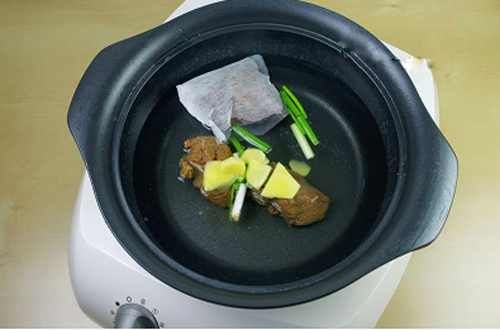 Cách làm thịt bò trộn đậm đà cay thơm - 4