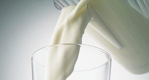 10 cách dùng sữa phản khoa học