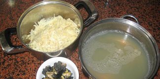 Hướng dẫn chế biến ốc nhồi nấu măng - 1