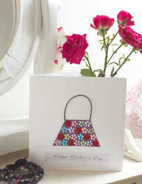 Handbag card how to make a Mother's Day card great gift ideas allaboutyou.com