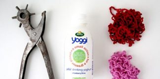 Làm cốc đựng đa năng từ lọ nhựa  - 1