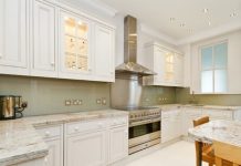 Mẹo giúp căn bếp nhà bạn rộng, thoáng và đẹp hơn 1