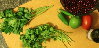 Thử làm salad lựu nào! - 1