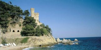 Đến thăm bờ biển quyến rũ Costa Brava - 1