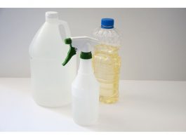 Cách lau chùi đồ dùng bằng inox