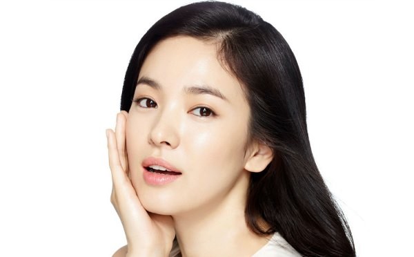 Các kiểu tóc đẹp nhất giúp Song Hye Kyo càng thêm xinh đẹp - 2