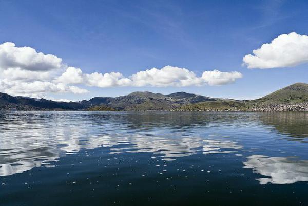 Hồ nước Titicaca – thánh địa trên dãy Andes - 2