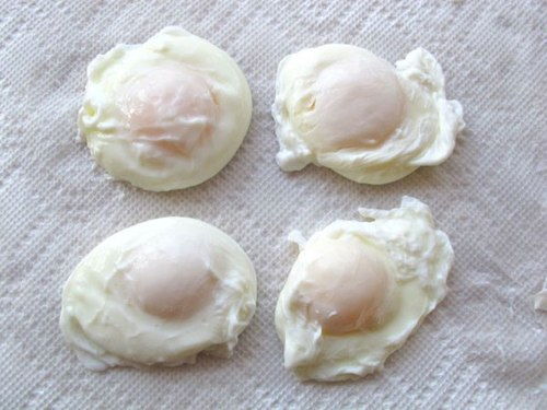 Cách làm trứng chần đúng kiểu cực nhanh và đơn giản - 8