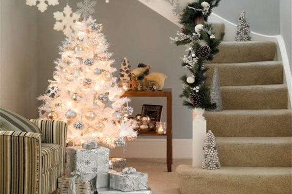 14 phong cách trang trí cây thông Noel cho Giáng sinh 2015 8