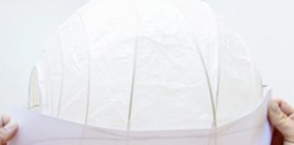 Cách làm lồng đèn Trung thu in ảnh tỏ lòng yêu thương1