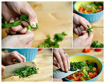 Cách làm salad cà chua kiểu Ma rốc lạ miệng cho bữa trưa - 5