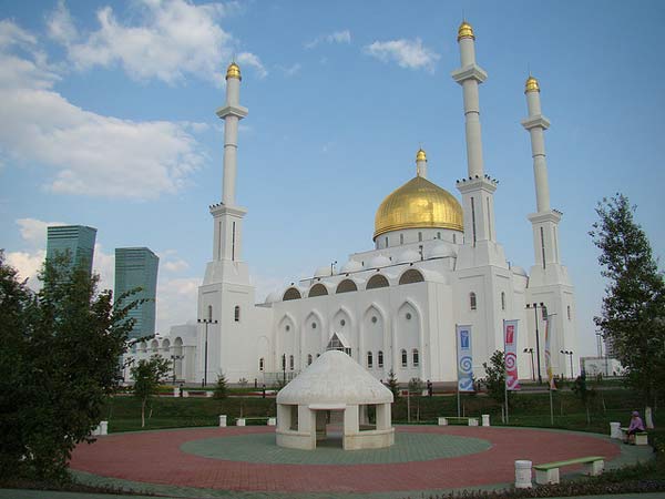 Ngỡ ngàng lạc bước thủ đô Astana - 12