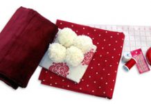 Đội mũ Santa cùng đón Giáng sinh cho bộ ghế ăn  - 1