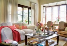 Ngôi nhà ưu tiên ánh sáng và thiên nhiên