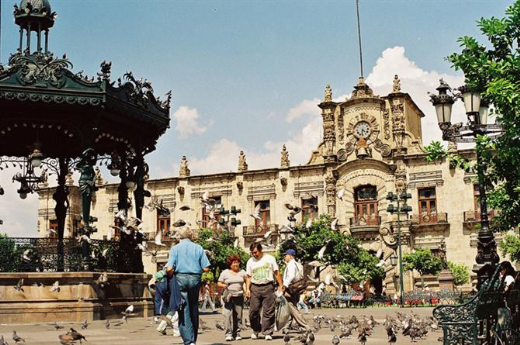 Guadalajara - 'viên ngọc' miền Tây