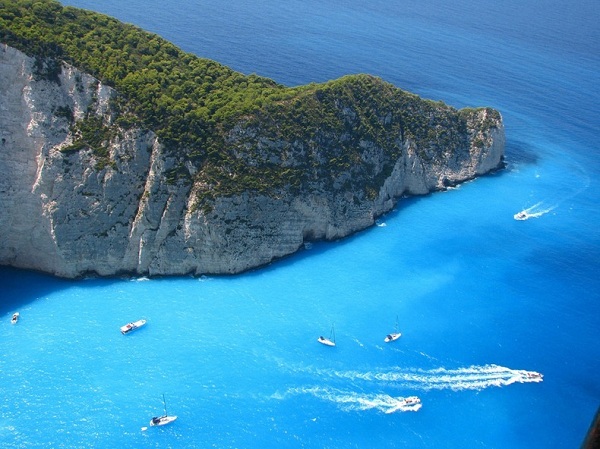 Thiên đường biển xanh Hy Lạp - 4