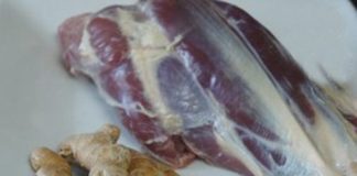 Cách làm bắp bò kho khô  - 1