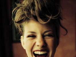 cach-tu-nhien-giup-rang-trang-bong-1