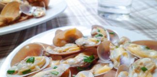 Ngao hoa xào bơ tỏi  - 8