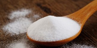 Mẹo hay giúp răng trắng bóng - 1