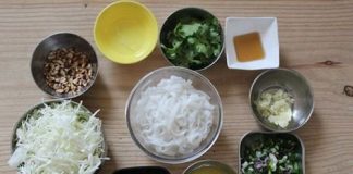 Cách-làm-phở-xào-không-dính-dễ-như-trở-bàn-tay-1