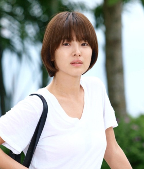 Các kiểu tóc đẹp nhất giúp Song Hye Kyo càng thêm xinh đẹp - 3