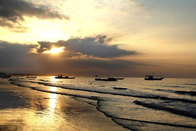 Khám phá bãi biển dài nhất Việt Nam - 5