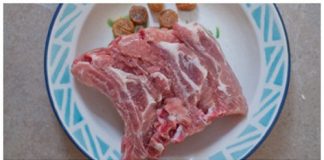 Ngon cơm với củ sen hầm xương và lạc non - 1