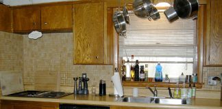 Ngắm những phòng bếp cũ kĩ trở nên rạng ngời sau khi trang hoàng 1