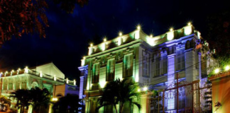 Về Bạc Liêu, dạo 'phố Tây'