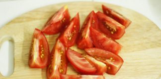 Cá hấp khế nóng hổi ấm lòng bữa tiệc cuối năm 2