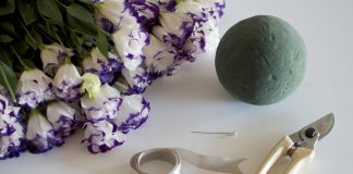 cach-lam-qua-cau-hoa-trang-tri-cho-phong-khach-1