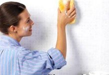 Cách làm sạch bóng sàn và tường nhà vệ sinh - 1