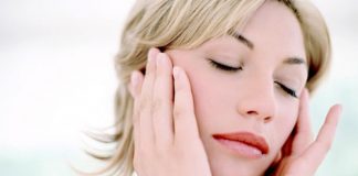 Thức đêm da vẫn đẹp, Làm đẹp, mat tham quang, cách chữa mắt thâm quầng, trị mắt thâm quầng, cham soc da kho, cham soc da