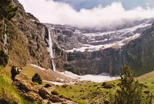 6 thác nước nổi tiếng nhất ở châu Âu - 3