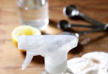 Hé lộ công thức lau kính sạch khó tin - 4