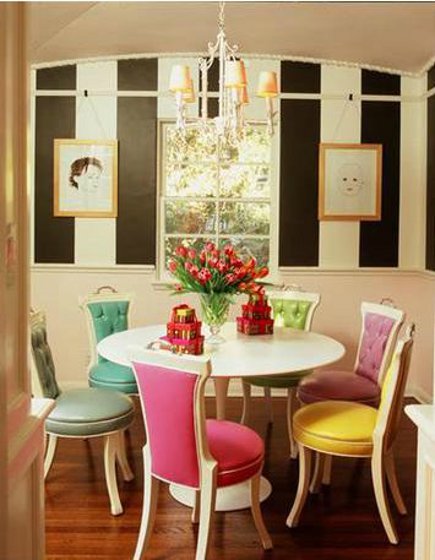 Phòng ăn ấn tượng nhờ nghệ thuật mix ghế - Archi