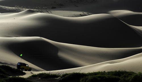 Vẻ đẹp huyền diệu của sa mạc Badain - 5