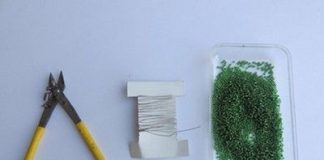 Hướng dẫn làm cây thông Noel từ hạt cườm siêu rực rỡ - 1