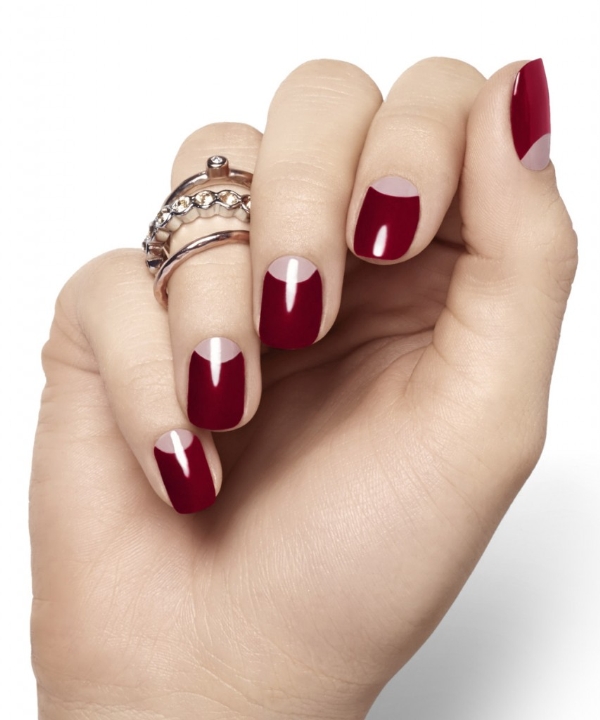 Cảm hứng nail nghệ thuật màu Burgundy cho Giáng Sinh - 8