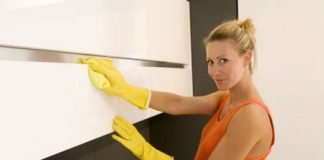 Hướng dẫn mẹo lau chùi an toàn cho bà bầu - 1